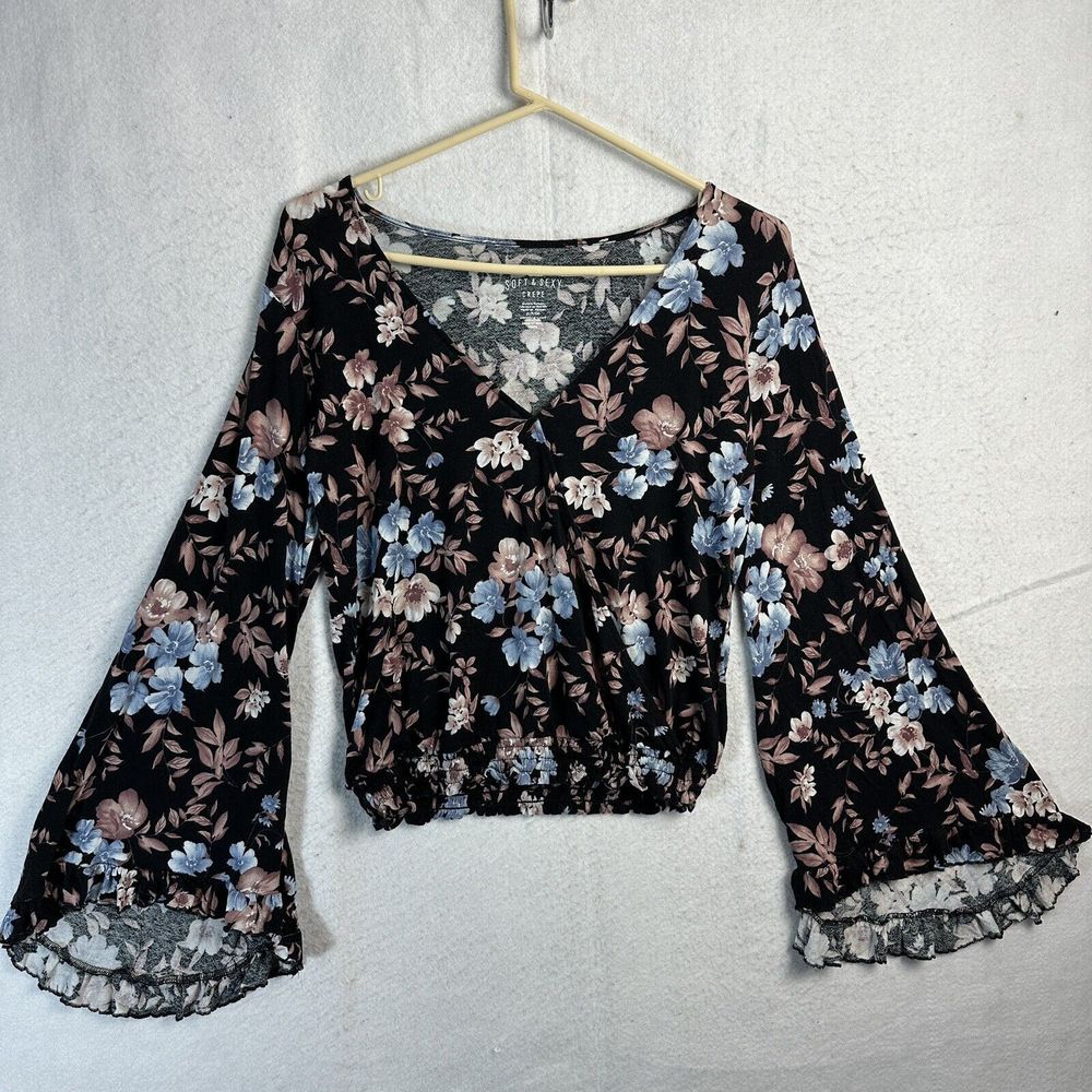 American Eagle Outfitters Soft & Sexy Crepe Black Floral Small Flared Sleeve Top